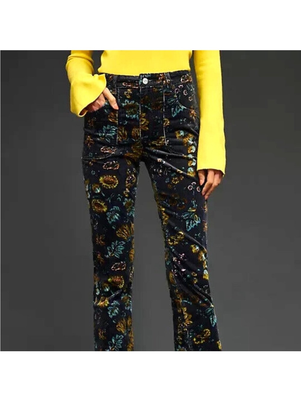 PILCRO ANTHROPOLOGIE The Icon Flare Low-Rise Corduroy Jeans Printed Floral 24 - Picture 3 of 16